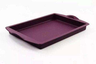 TUPPERWARE Silikonform Backform Brownie Halbes Blech Lila Flache Kuchenform NEU