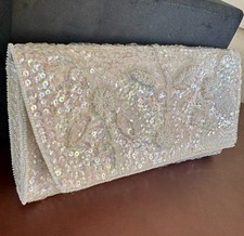 LA REGALE Vintage White Bridal Pearl Beaded Iridescent Sequin Evening Clutch Bag