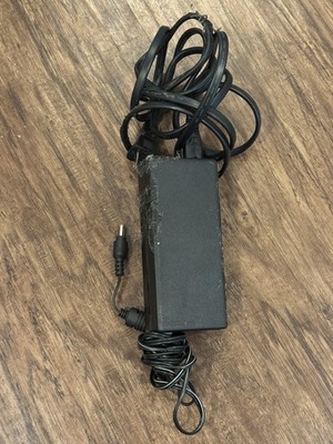 DELTA ELECTRONIC AC ADAPTER ADP-36R A OUTPUT 12V 3A + CENTER