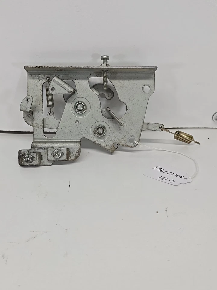 John Deere 345 Kawasaki FD611V 20hp  throttle control bracket AM127963 - Image 3 of 4