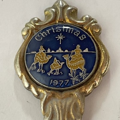 Christmas 1977 Vintage Souvenir Spoon Collectible