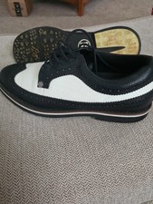 g fore golf shoes mens US 11 white and black good condition