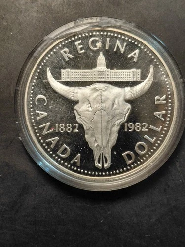1982 Canada Silver Dollar *Regina Centennial* in Mint Box