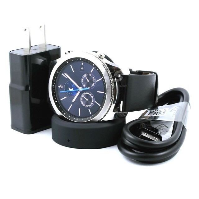 Samsung Galaxy Gear S3 Classic 46 mm Stainless Steel Silver Case and Black Leather Band Smart