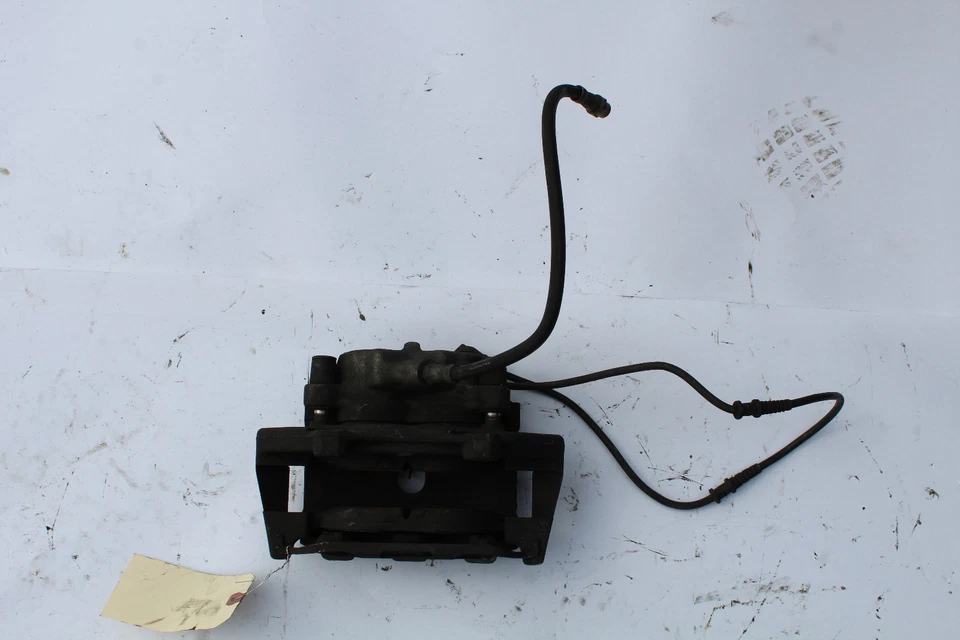 MERCEDES BENZ E55 AMG 1999-2002 PASAJERO DELANTERO LADO DERECHO PINZA FRENO K787 Foto 3 de 4