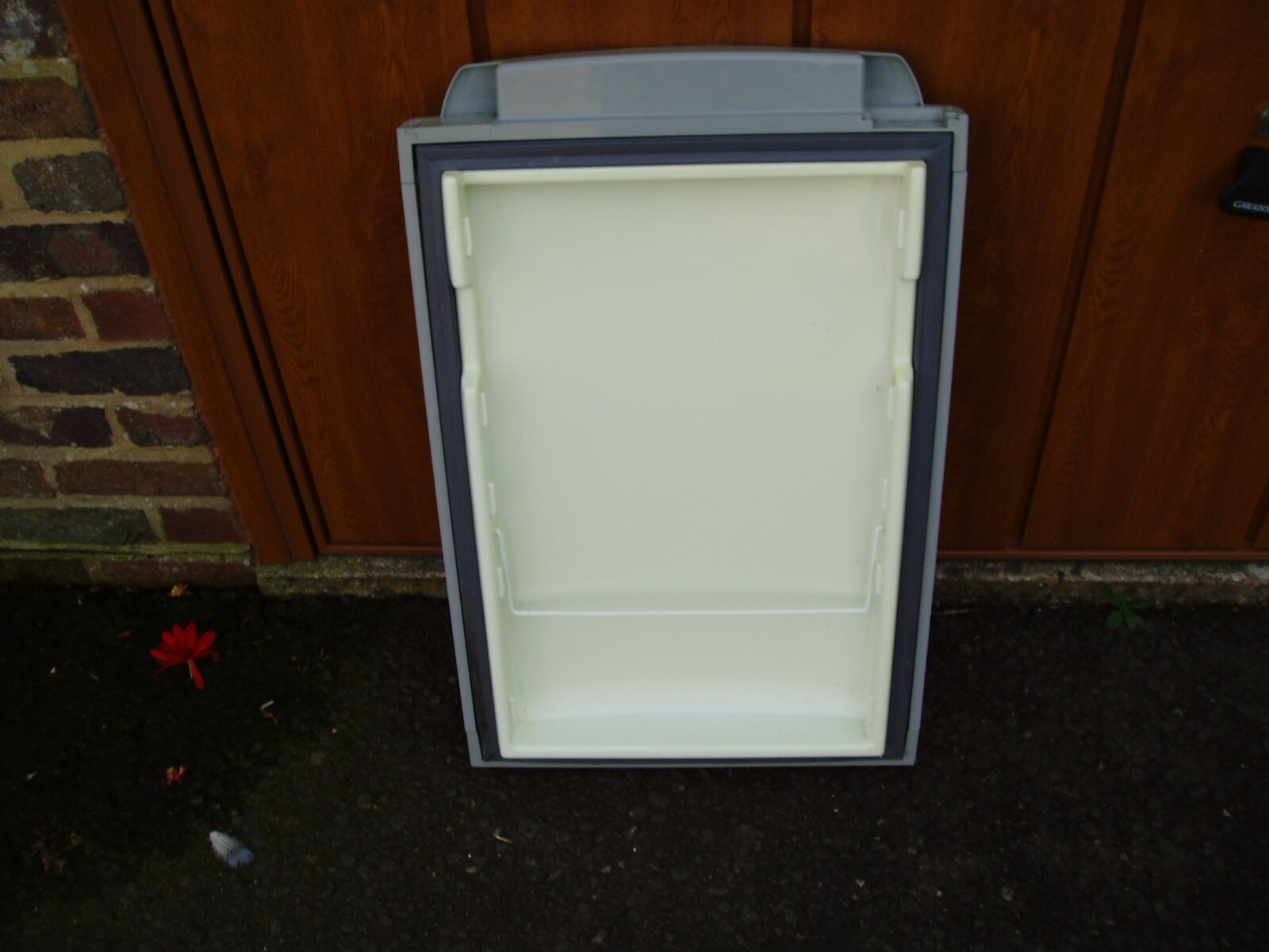 CARAVAN FRIDGE DOOR THETFORD N112 eBay