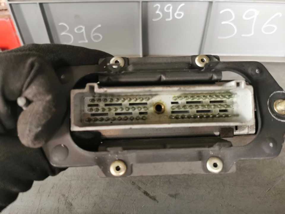 FORD ESCORT VI Centralina Motore E9AF14A624AA Centralina Motore Originale - Immagine 2 di 4