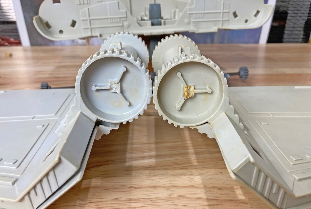 Vintage Star Wars Imperial Shuttle Wing Gear Repair Parts