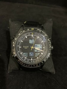 accurist digital watch