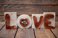 Dachshund type 3 - wooden inscription "LOVE" with a dog, Art Dog USA