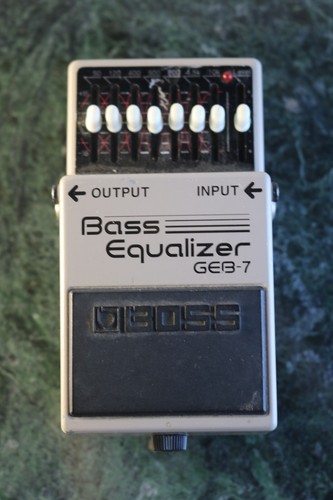 Boss GEB-7 Bass Equalizer Pedal Tested Use w 9v Battery or Power Supply