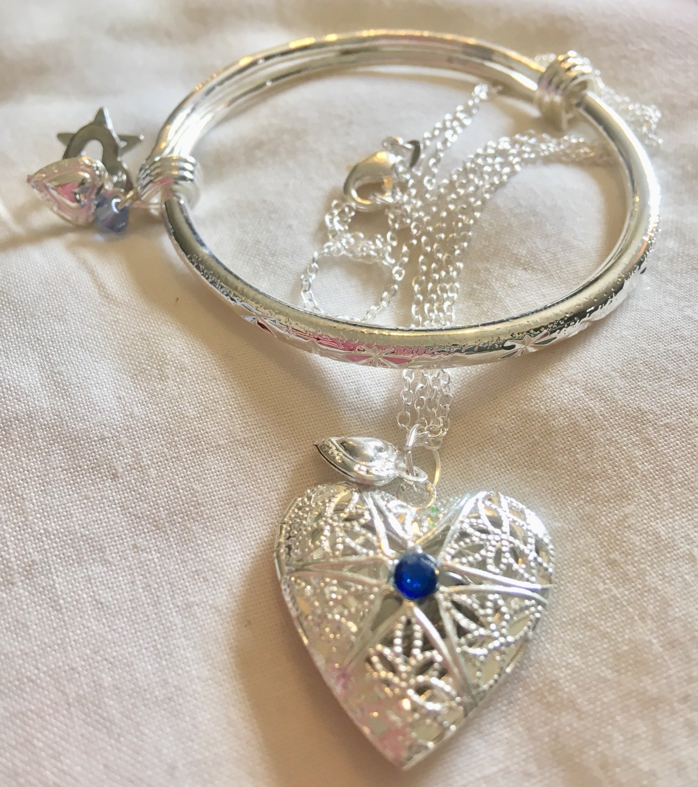Bangle /girl,lady/+heart Locket &925, 22”Chain.-image