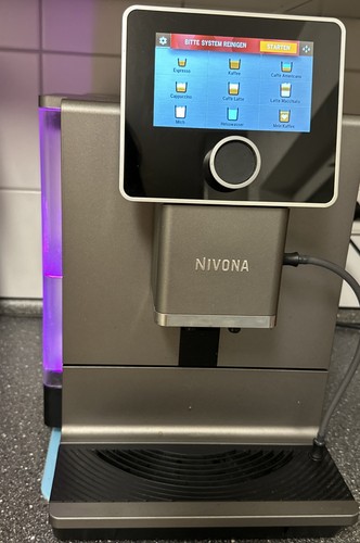 NIVONA CafeRomatica 970 2.2L Kaffeevollautomaten - Titan