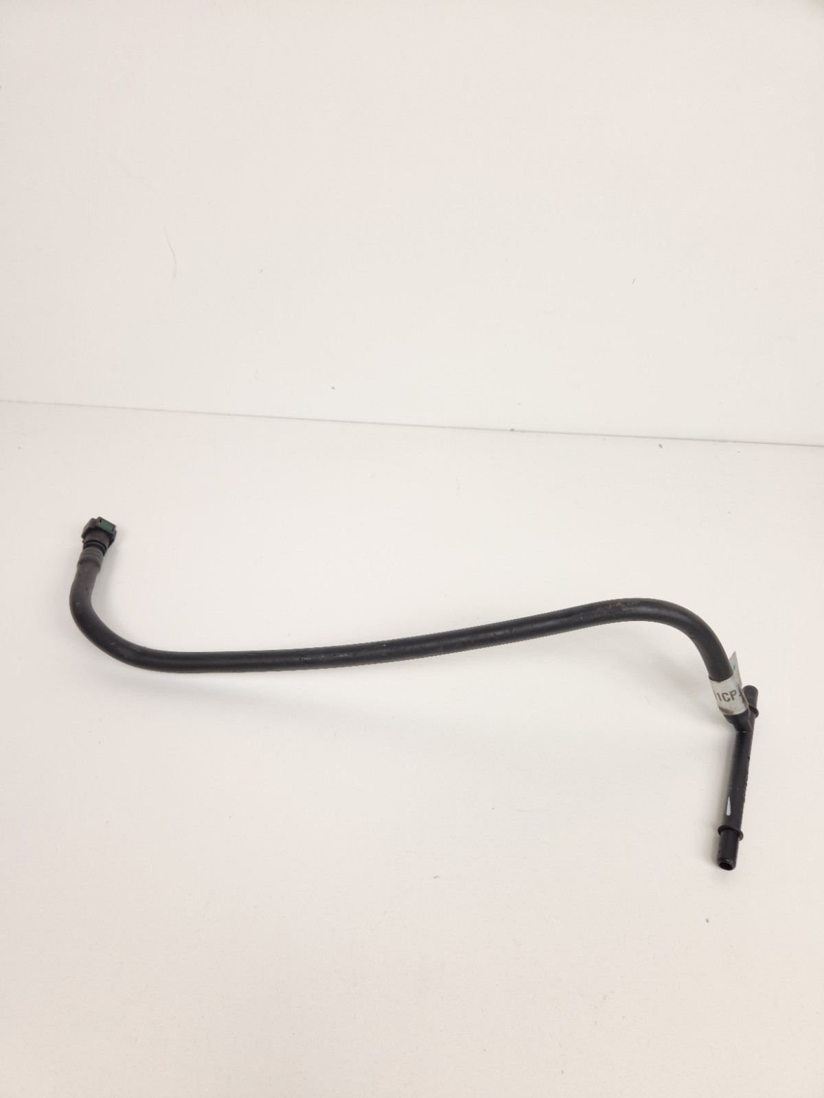 2015-2016 MCLAREN 650S RWD 3.8T FUEL LINE HOSE PIPE 11K0211CP01 OEM 