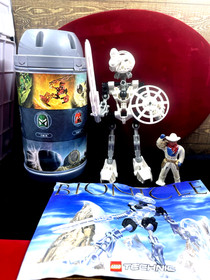 LEGO BIONICLE ~ Kopaka (8536) - Complete w/ Canister & Manual ~ 2001
