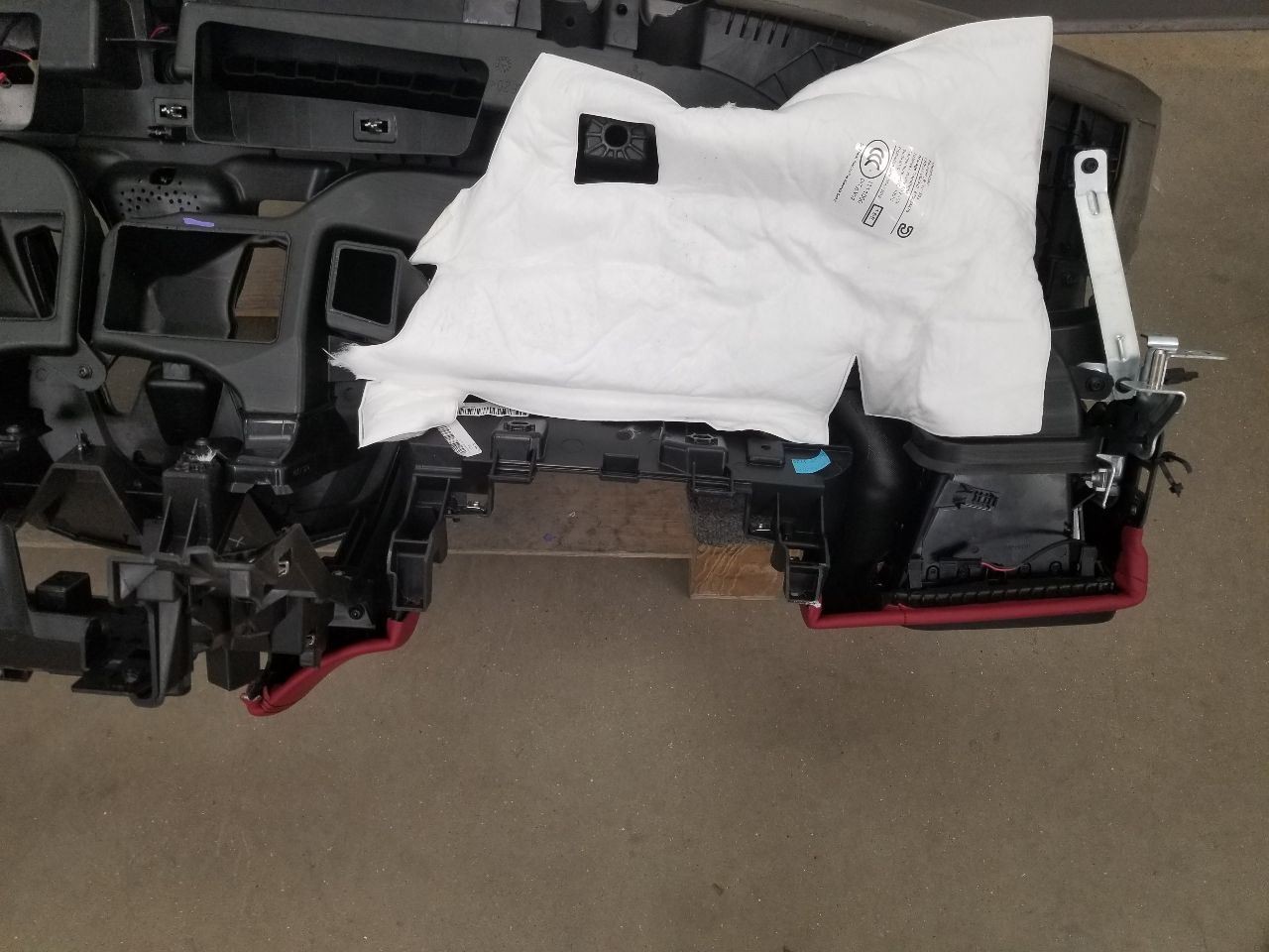 Maserati Levante Dashboard