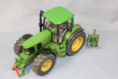 Siku 8610 John Deere 6820 Traktor verschmutzt Farmer-Serie Maßstab 1/32 - Bild 1 von 4