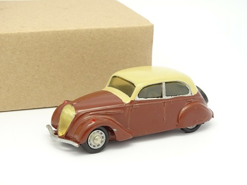 Kit monté MRF Peugeot 202 cabriolet 1/43