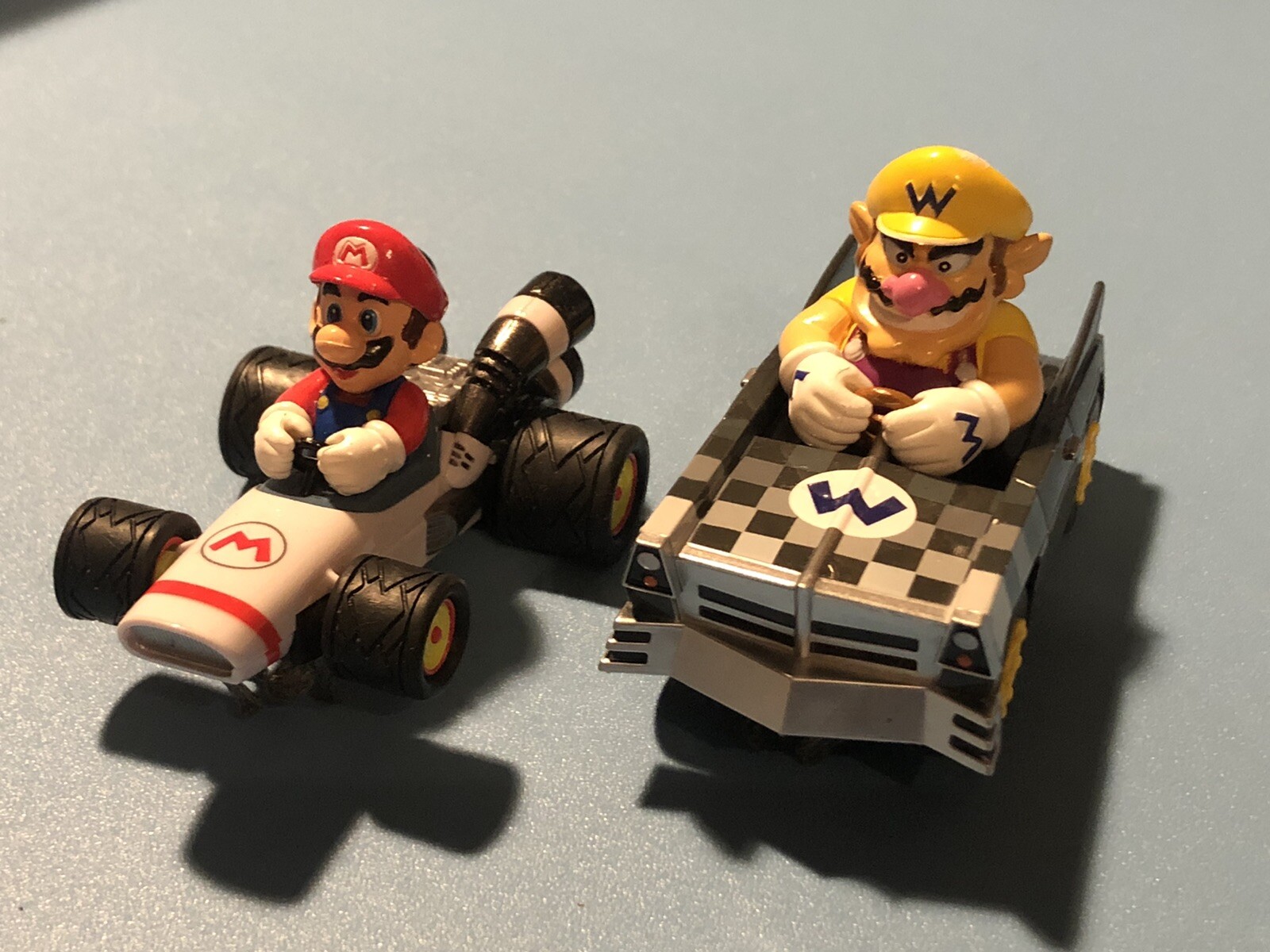 2007-carrera-go-mario-kart-ds-slot-car-racing-system-62038-in-box-1