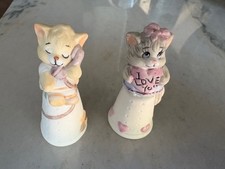 Vintage 1986 Feline Feelin's Ceramic Cat thimbles set of 2 AVAA HENCO
