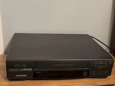 Samsung Vr56605 VHS VCR Auto Tracking Four Head  (For Parts Only)