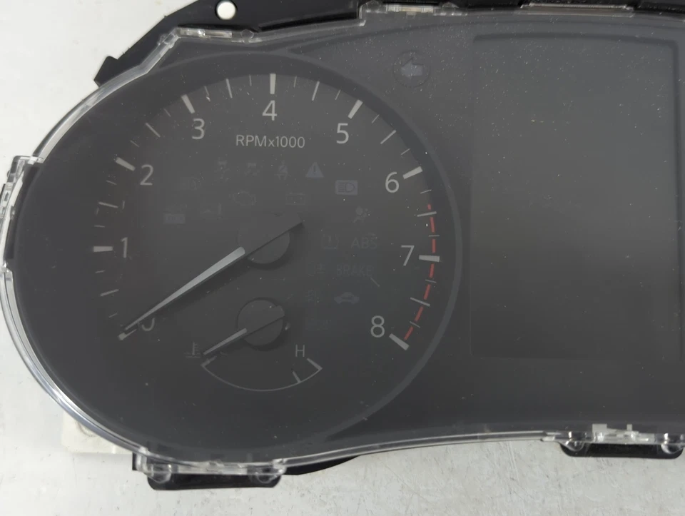 2017-2018 Nissan Rogue Sport Speedometer Instrument Cluster Gauges PDGV1 - Image 3 of 4