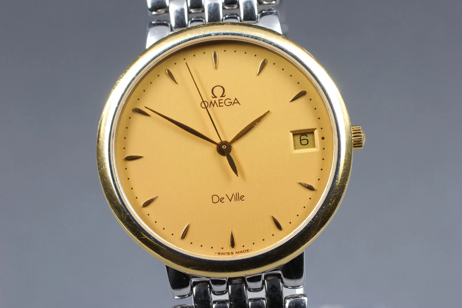 Omega — Near MINT OMEGA De Ville 396.2432 Cal.1532 Gold Quartz 32mm Men's Watch 1995