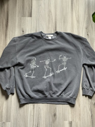 Project Social T x Urban Outfitters Sweatshirt Womens Medium Skating Skeleton