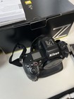Nikon Z9 Vollformat Systemkamera 45,7 MP, 8K Video, 1207 Auslösungen, wie NEU