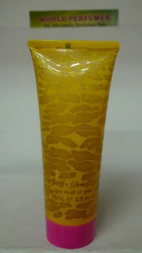 Cuerpo Betsey Johnson Lava y geles de ducha