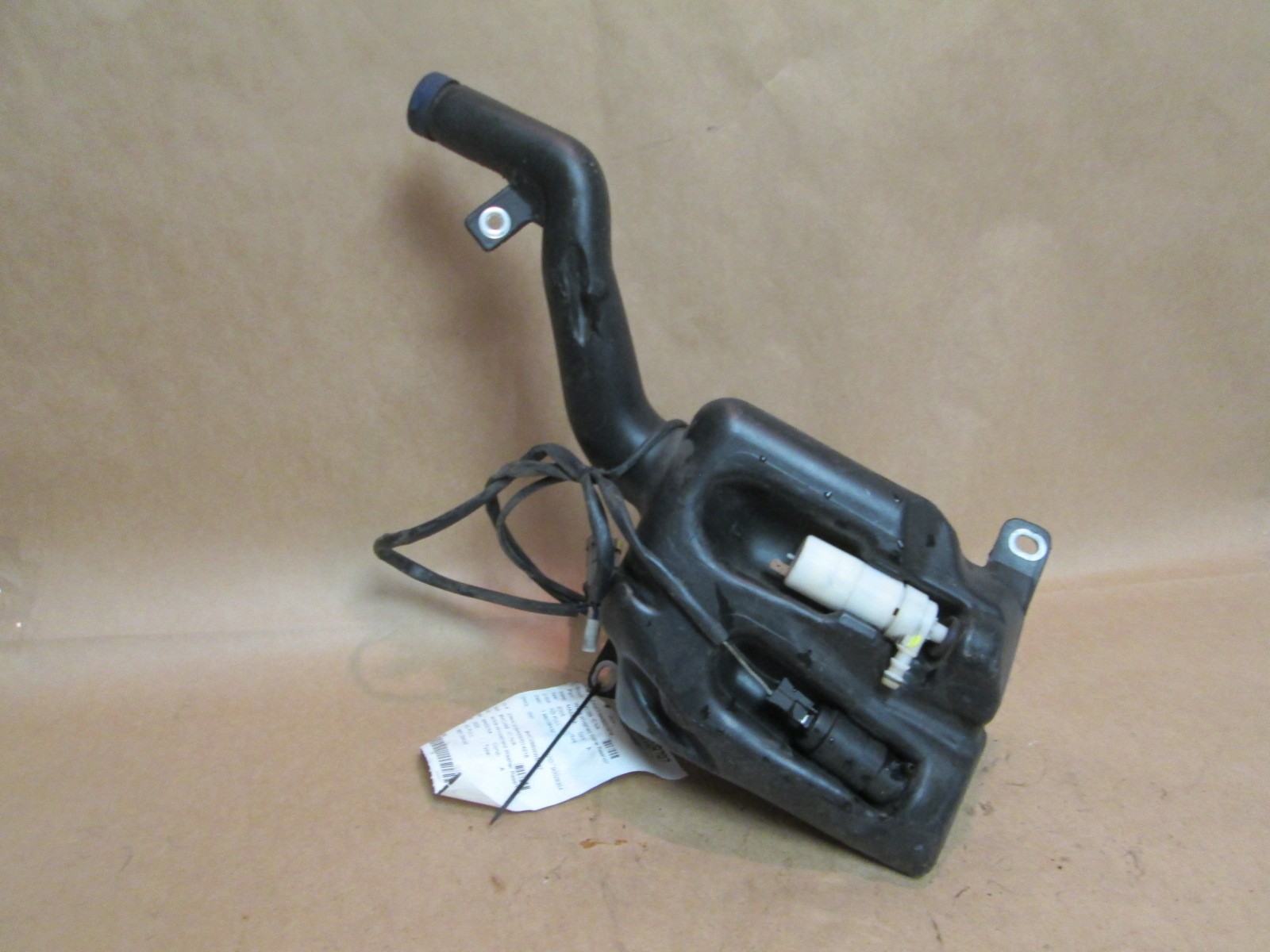 Maserati Quattroporte - Windshield Washer Fluid Reservoir # 980139432
