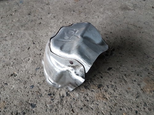 BMW 5er F10 F11 N57Z 535dx Hitzeschild Abgaskrümmer 8508138