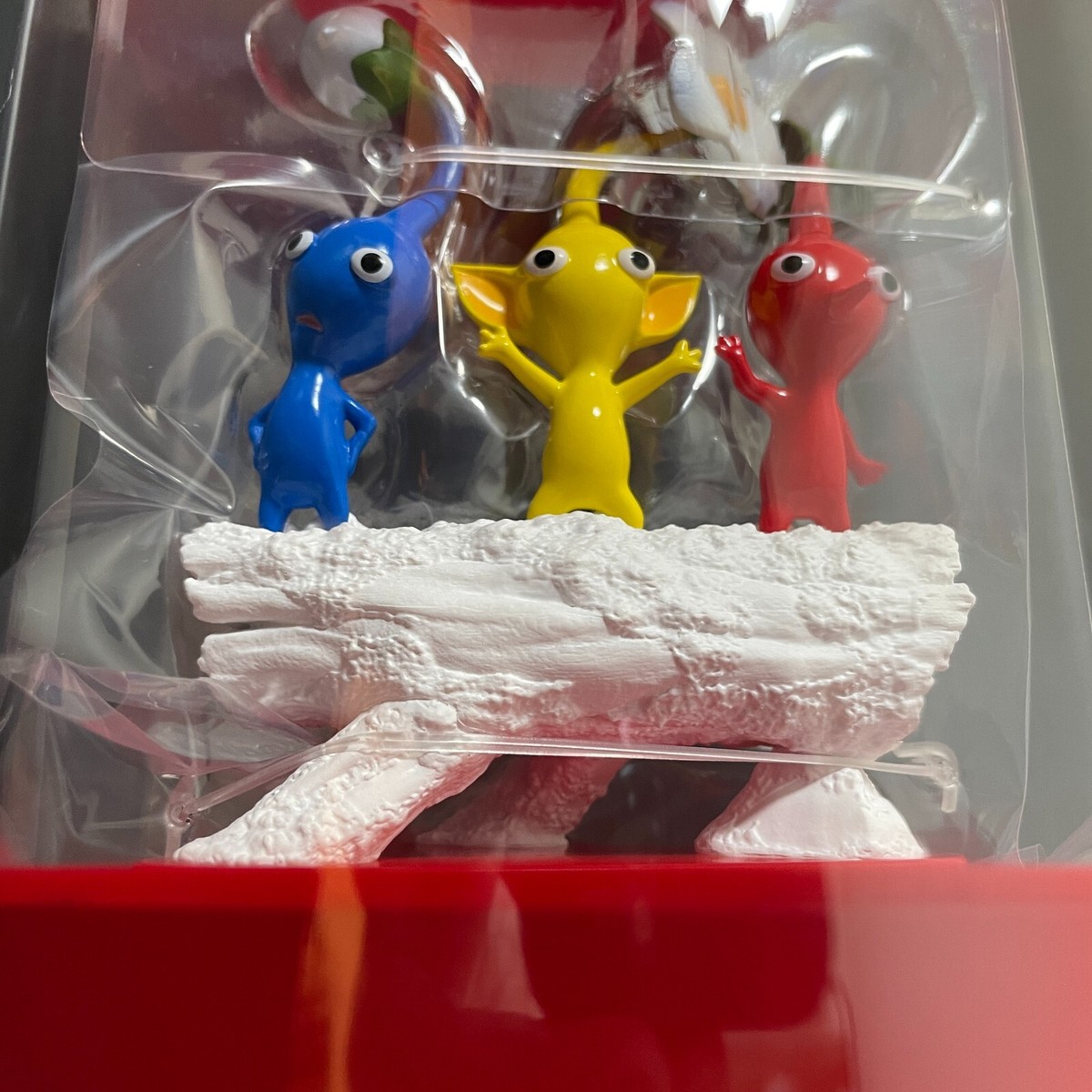 Pikmin Red & Yellow & Blue Statue Figure / Nintendo Store Limited