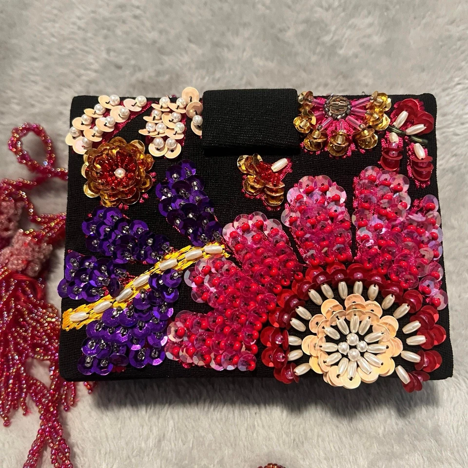 Kate Landry  Floral Print & Black Hand  Beaded Crossbody Purse EUC HTF Rare - Image 2 of 4