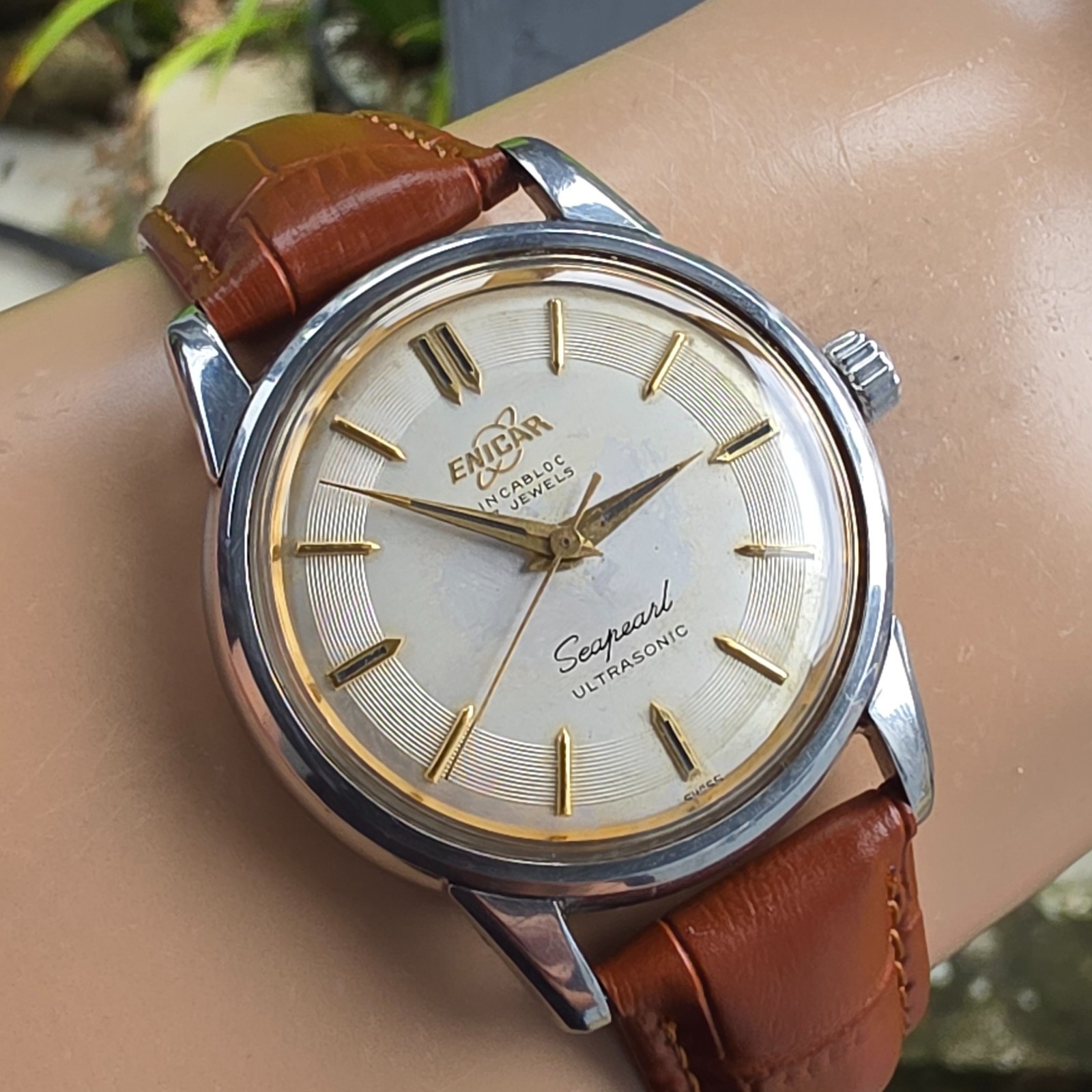 Vintage ENICAR Seapearl men's manual wind watch 36mm Concentric Dial 1950s image 3