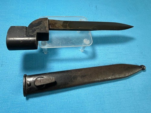South African No.9 British Enfield Bayonet Scabbard Lot 882