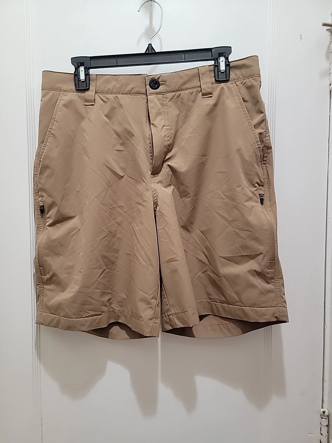 Orvis Men's Nylon Cargo Shorts Size 32 Khaki Lightweight Outdoor Hiking Fishing