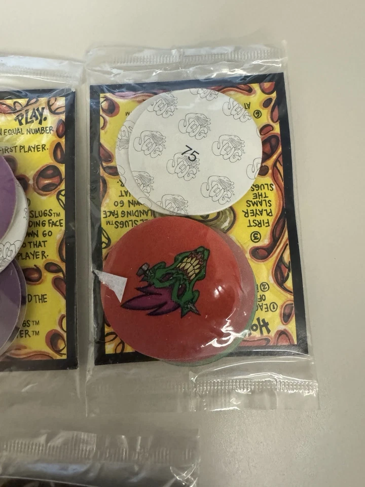 Slug Series 1 "Vintage 90's" POGS (5 Sealed pkg) Special Motion & Shadow Caps - Image 4 of 4