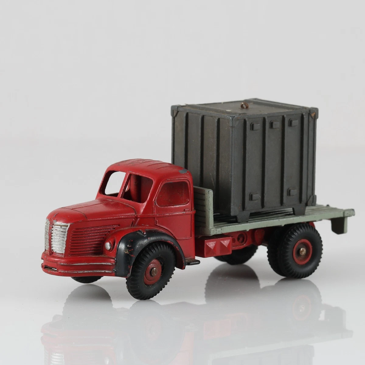Dinky Toys Camion Benne Berliet N°34 – Porte-voitures Miniature, Collection