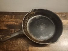 Wagner #6 Unmarked 9 inch Vintage Cast Iron MADE IN USA “A” BRANDED GREAT SHAPE