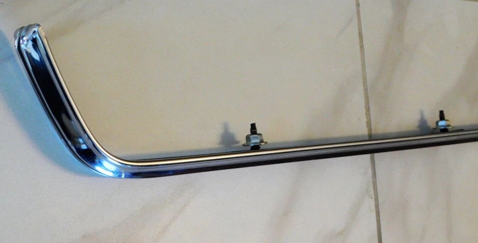 1968 1969 1970 1971 Lincoln Mark III OEM cuarto trasero panel moldura - bonito Foto 2 de 4