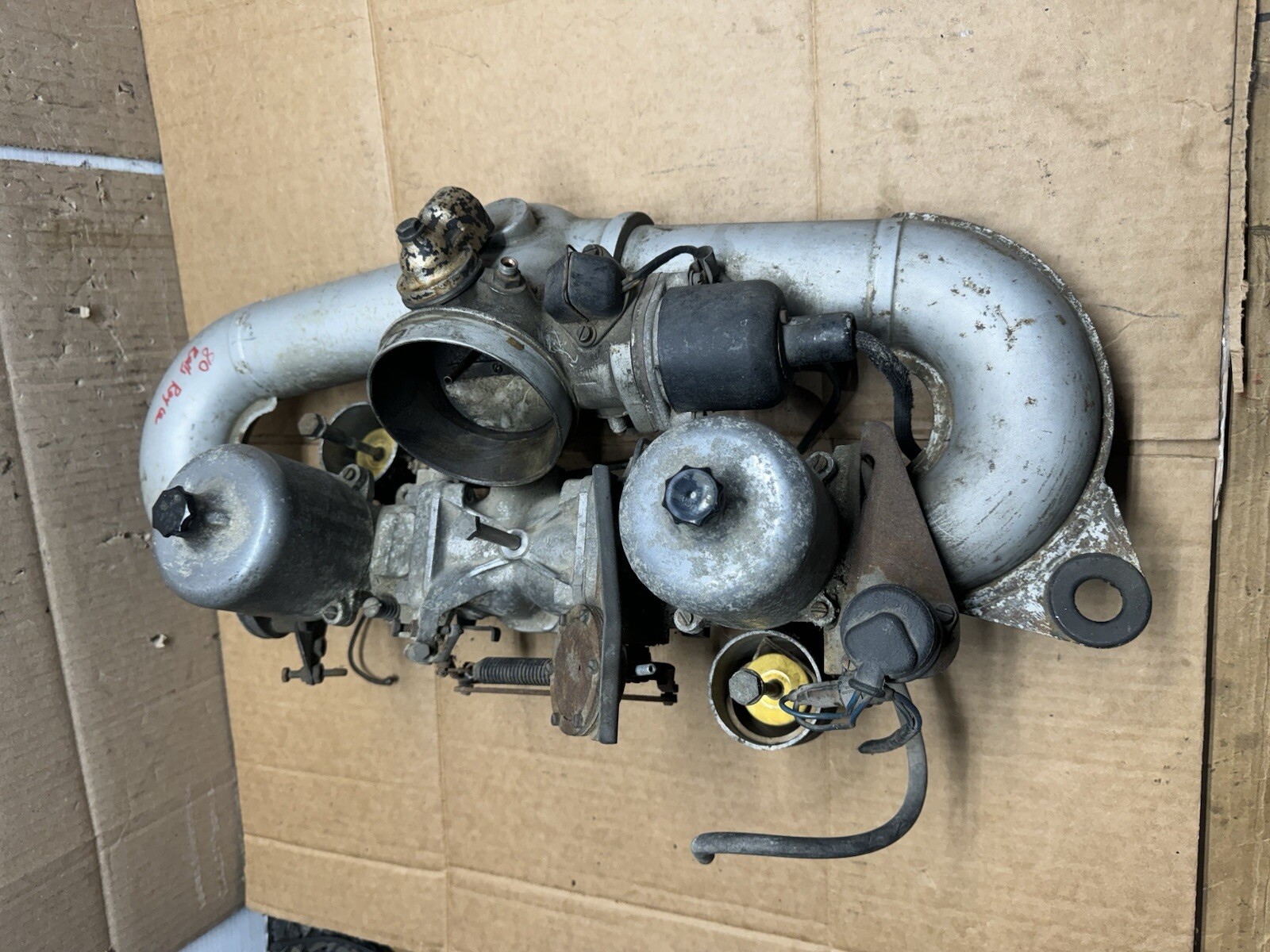 1977-1980 Rolls Royce Engine Intake Manifold W Throttle Body OEM