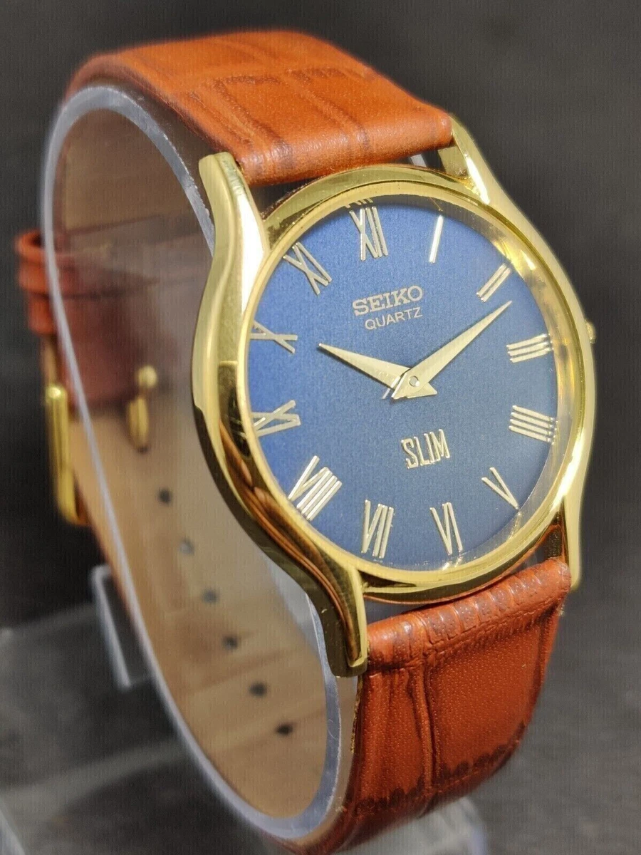 Roman dial top wrist watch