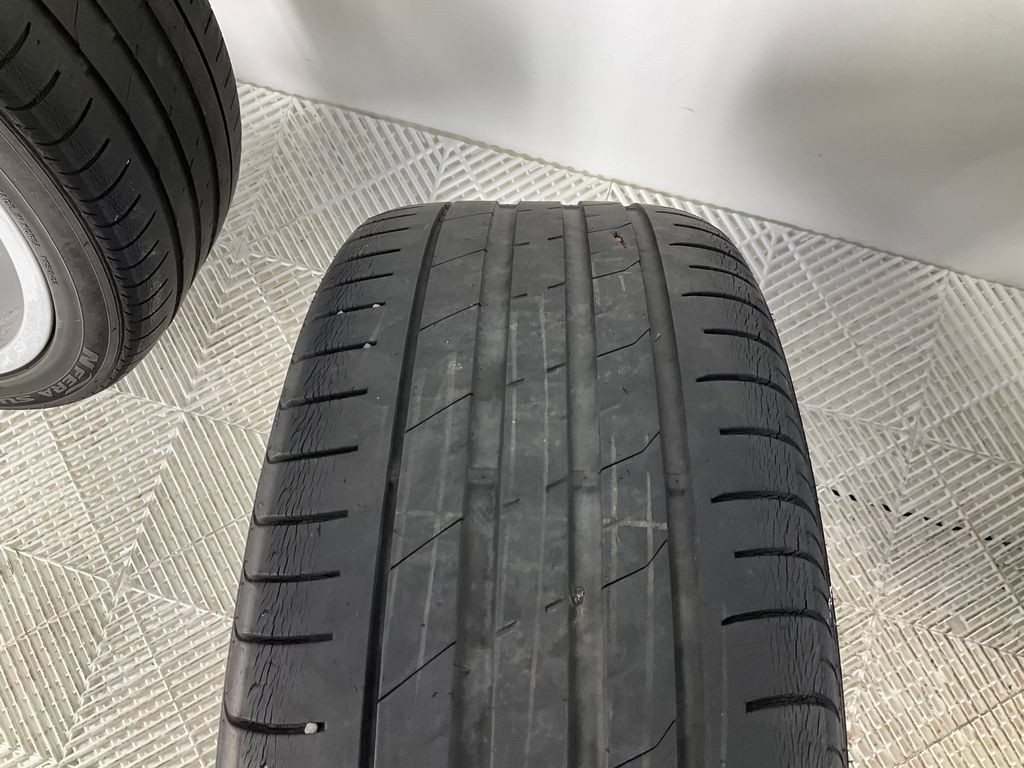 Audi A4 S4 B8 8K 2013 Set R18 alloy rim 8K0601025AJ MJA93333 - Image 13