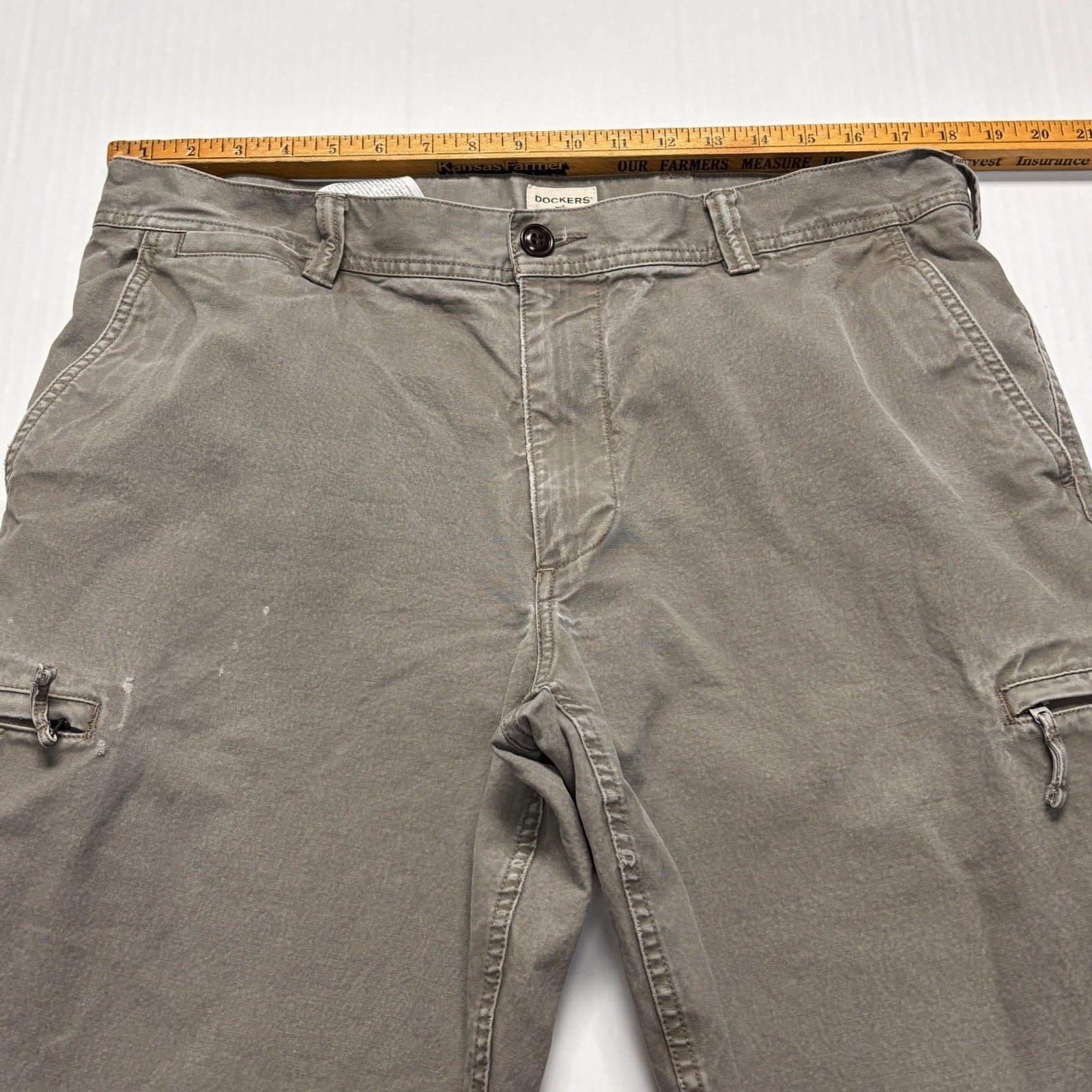 Levis DOCKERS Outdoor Cargo Pants Men 36/34 Gray Canvas Hike Camp Classic Fit thumbnail 11