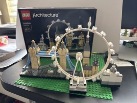 LEGO ARCHITECTURE: London (21034) With Box And Instructions