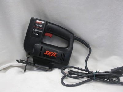 Skil Jigsaw    4235   0-3200/min  3.2A