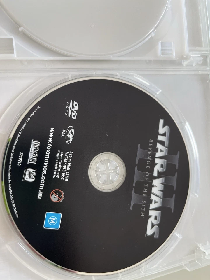 star wars trilogy dvd 3 Movies 1 2 3 Like New Condition  - image 2 of 4