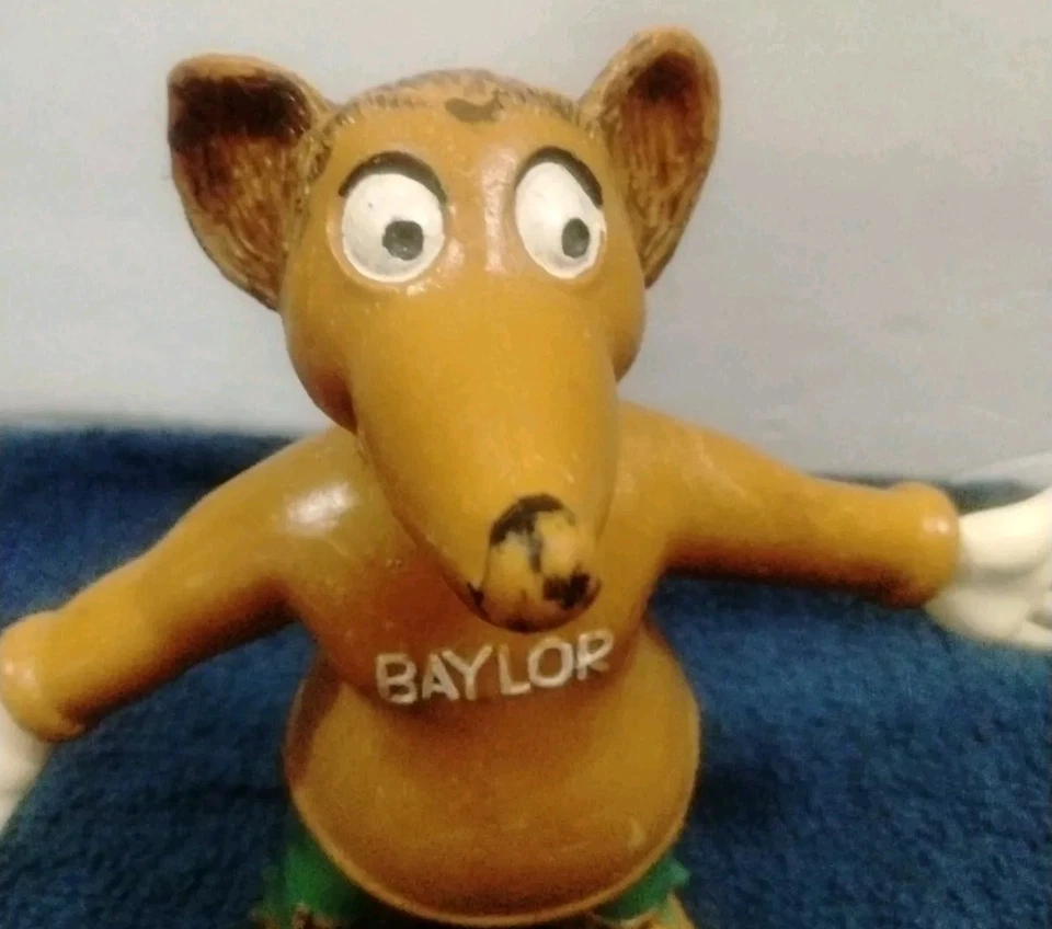 Figura de colección Baylor Bear Texas de goma dura de los años 50 con mascota de Alemania Schleich Foto 3 de 4