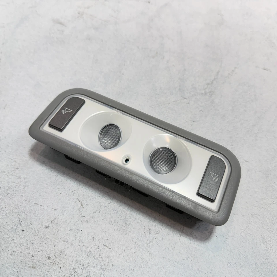 Лампа подсветки салона купола крыши Acura MDX 2014-15-16-17-2018 OEM - Изображение 2 из 4